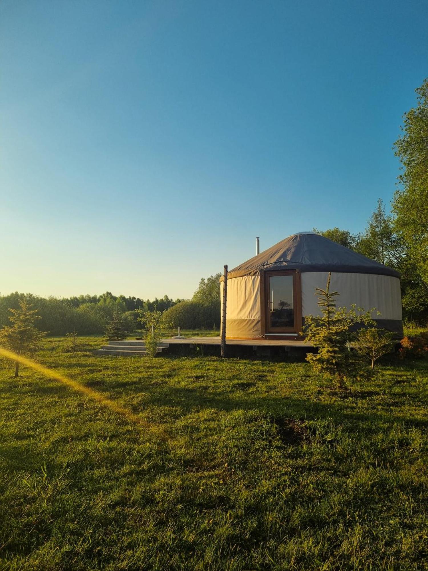 Отель Jurty Glamping Гостынин Экстерьер фото